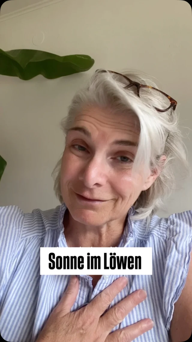 ♌️♌️♌️

Nun ist die Sonne im eigenen Reich angekommen!
💃🏼💃🏼💃🏼

Was möchte nun von dir gezeigt werden?

Was will durch dich geboren werden?

Was darf jetzt sichtbar werden?

Weisst du eigentlich, dass sich die Astrologie auch wunderbar für berufliche Projekte eignet? Nutze den kosmischen Rückenwind 🏄‍♀️💃🏼💫!

ASTROLOGIE 
FEUERELEMENT
SONNE IM LÖWEN
PERSÖNLICHKEITSENTWICKLUNG 
SICHTBARKEIT