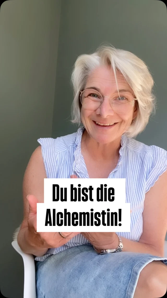 Innere #Stabilität durch #Energiearbeit erzeugen 💫!

Wie das geht (und eigentlich wie „leicht“, wenn du ein paar Dinge, Gewohnheiten und kleine Stellschrauben in deinem Leben veränderst), erfährst du im Grundlagenmodul 

💫 Alchemie der Energie 💫

Wir beginnen am 12. Juni und du kannst dabei sein!
Mehr Infos findest du auf meiner Seite, oder lasse uns ganz simpel ein kurzes Telefonat führen. Setze CALL in die Kommentare und ich melde mich bei dir!

ENERGIEARBEIT 
FREQUENZEN 
FREQUENZARBEIT 
ALCHEMISTIN 
PERSÖNLICHKEITSENTWICKLUNG