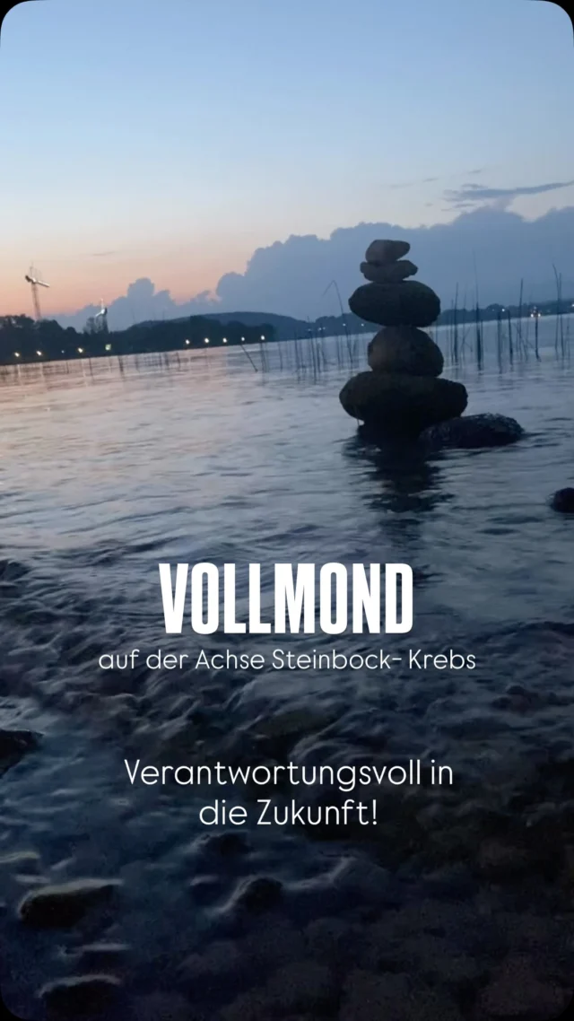 Vollmond ♑️ im Steinbock 

Einmal anhalten bitte.

Fühlen, spüren was ist - entspricht es der Realität?

Haben deine Vorhaben und Träume Bodenhaftung?

Kannst du die Verantwortung für deine Entscheidungen und Handlungen tragen?

Es ist jetzt ein schmaler Grat in die Zukunft…:

♾️ Kontrolle vs. Hingabe 

♾️ Weiter Rollen spielen und Erwartungen erfüllen vs. echt und authentisch aus dem Herzen ♥️ leben

♾️ Grenzen setzen, weiten oder auflösen?

Emotionale Tiefe ist jetzt gefragt und der rückläufige Merkur lädt dich ein, aus der Tiefe deines Herzens zu leben und zu entscheiden.

Hast du ein schönes Vollmond Bild? Nutze gerne die neue Insta Funktion, mit der du jetzt mit Bildern kommentieren kannst! 🙏

VOLLMOND IM STEINBOCK 
ASTROLOGIE 
PERSÖNLICHKEITSENTWICKLUNG 
RÜCKLÄUFIGER MERKUR 
PORTALTAG