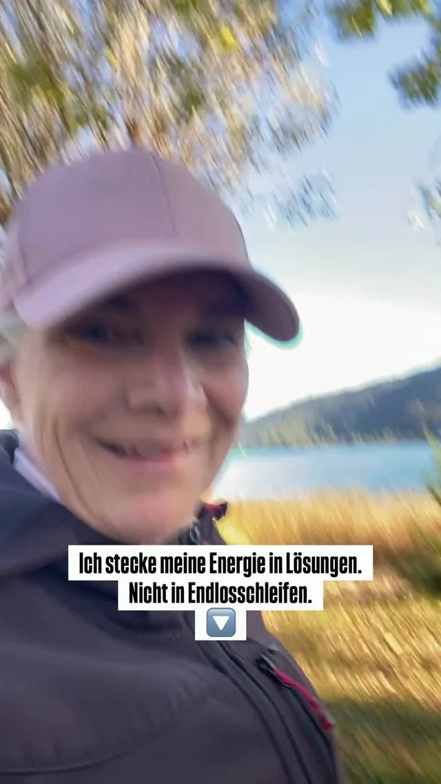 Ich stecke meine Energie in Lösungen. Nicht in Endlosschleifen. 🔥
Ob #Astrologie, Human Design, die besten Supplements oder #Persönlichkeitsentwicklung – das Tool ist zweitrangig. 
Entscheidend ist, was du daraus machst 💥.
Ich halte dir gerne den Spiegel hin. Du entscheidest, ob du hineinschaust, #Verantwortung übernimmst und ins Handeln kommst.
Ich liebe Menschen, die bereit sind, sich selbst ehrlich zu begegnen und ihr Leben aktiv zu gestalten.
Wer das Problem lieber analysiert als die Lösung umzusetzen, ist bei mir falsch.
Ich bin hier für Menschen, die etwas bewegen wollen. Und die bei sich selbst anfangen.
Du gehörst dazu?
Schreibe mir, ICH BIN BEREIT per DM. 🙏
Ich bin gespannt, was du in deinem Leben bewegen willst!
PERSÖNLICHKEITSENTWICKLUNG 
ASTROLOGIE 
ÄTHERISCHE ÖLE 
DOTERRA 
FRAUEN ÜBER 50
LEADERSHIP